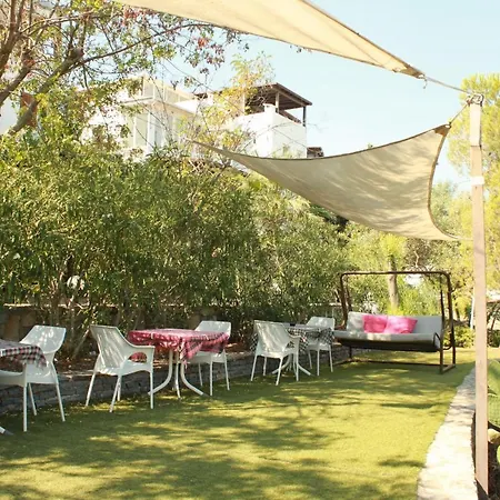 La Chance And Hotel 2*